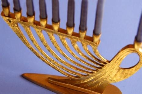 בחג חנוכה התנהג כמכבי